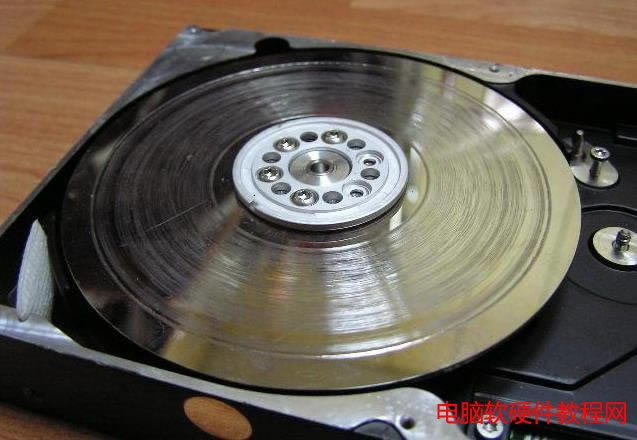 如何快速檢測硬盤<a href='/guzhang/' target='_blank'><u>故障</u></a>？